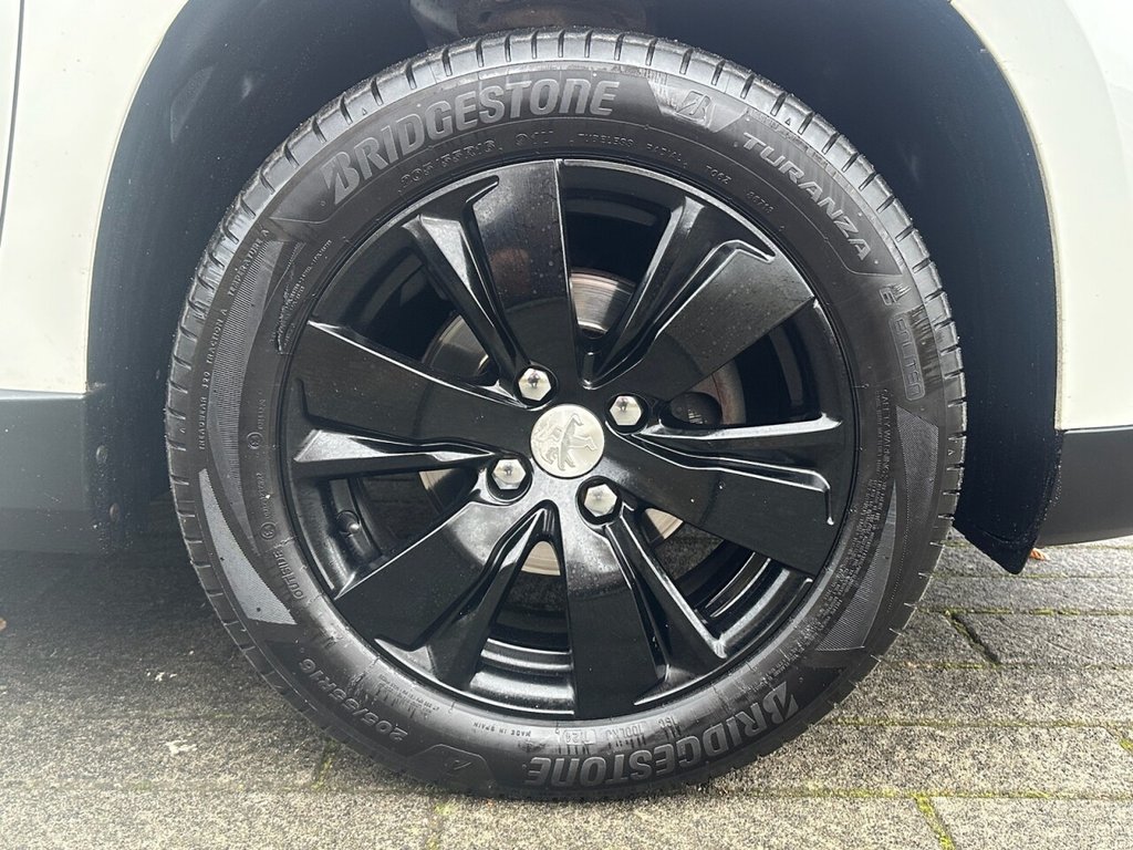 Used Peugeot 2008 2014 for sale - 76454312: Photo 34