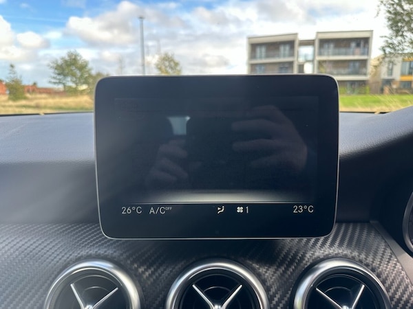 Used Mercedes-Benz A-Class 2017 for sale - 75986347: Photo 31