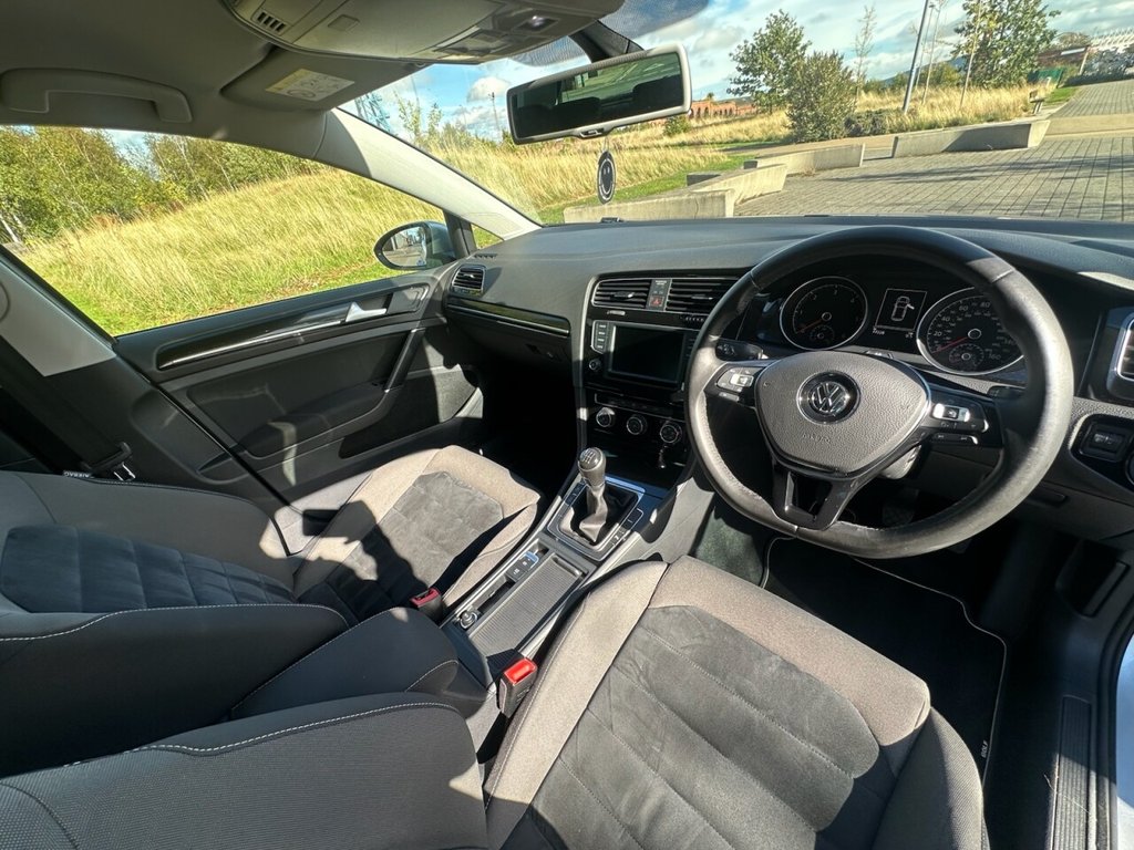 Used Volkswagen Golf 2016 for sale - 76019263: Photo 20