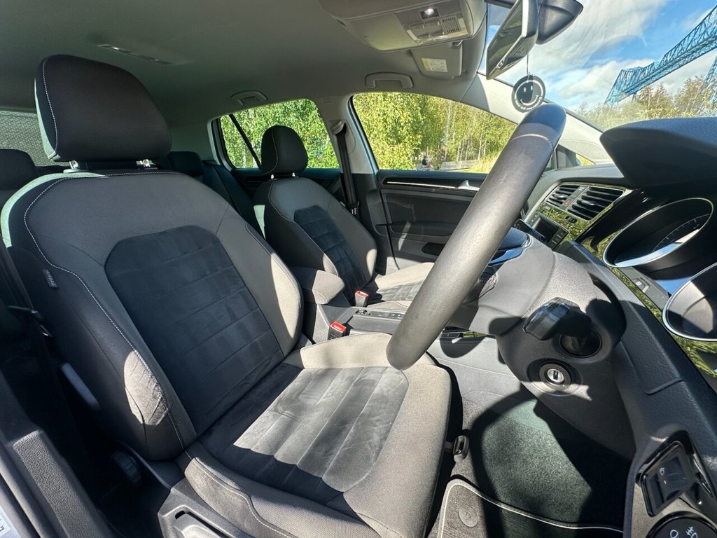 Used Volkswagen Golf 2016 for sale - 76019263: Photo 21