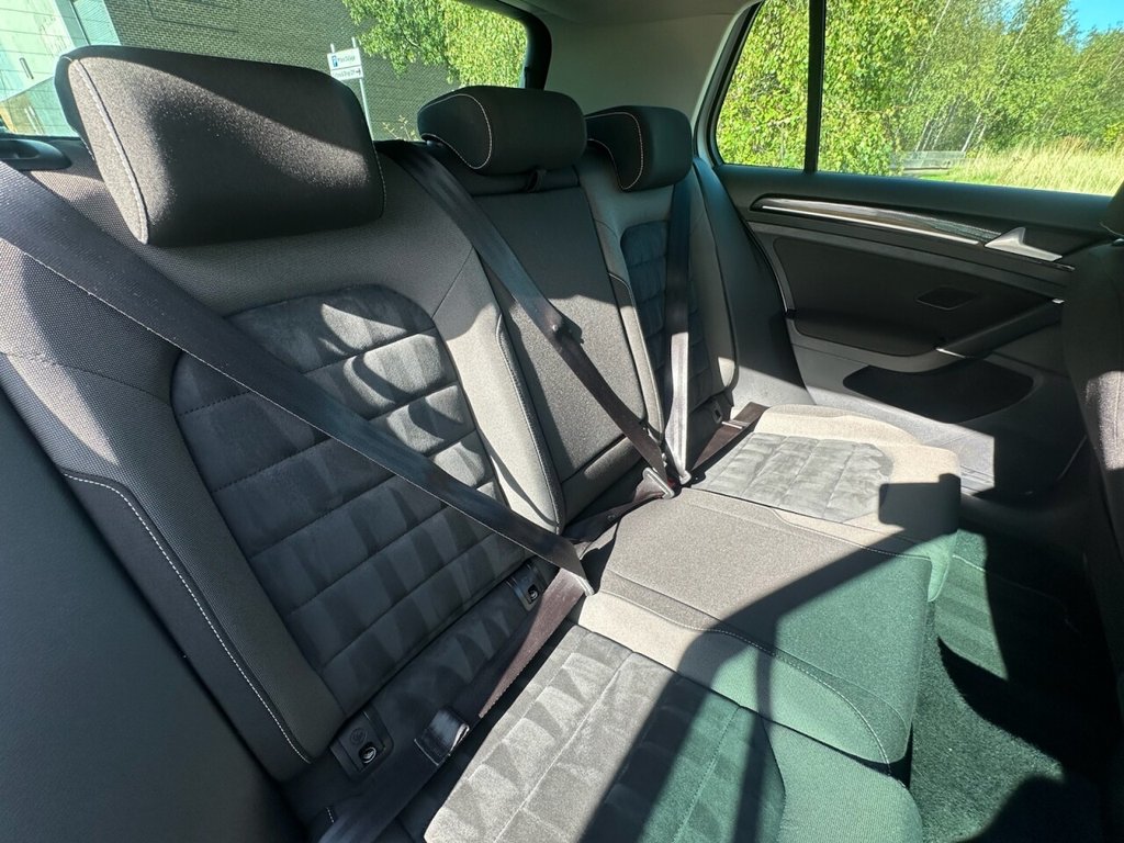 Used Volkswagen Golf 2016 for sale - 76019263: Photo 22