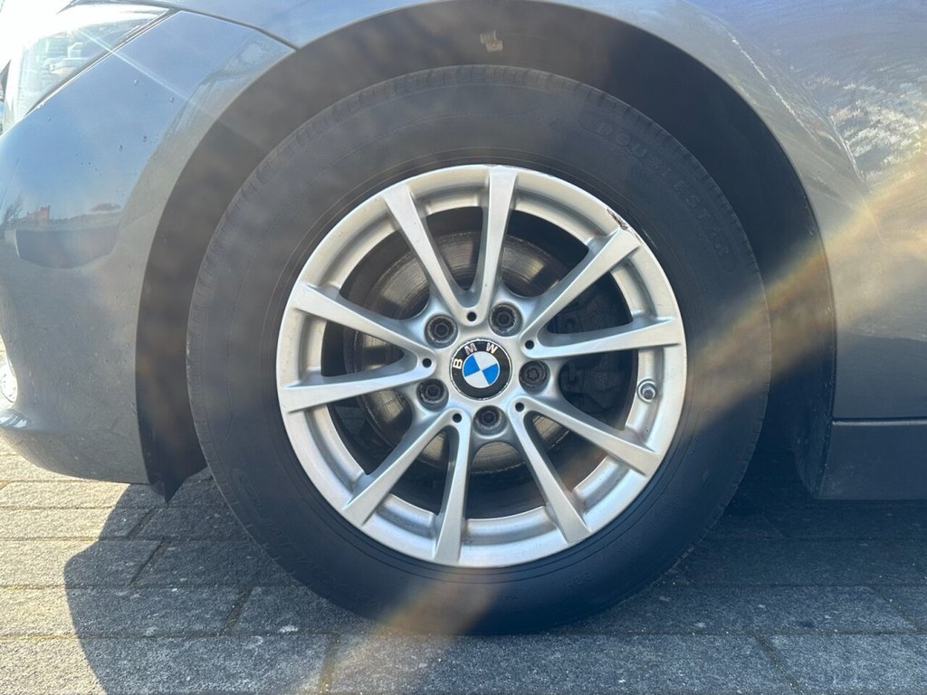 Used BMW 3 Series 2017 for sale - 78068958: Photo 38