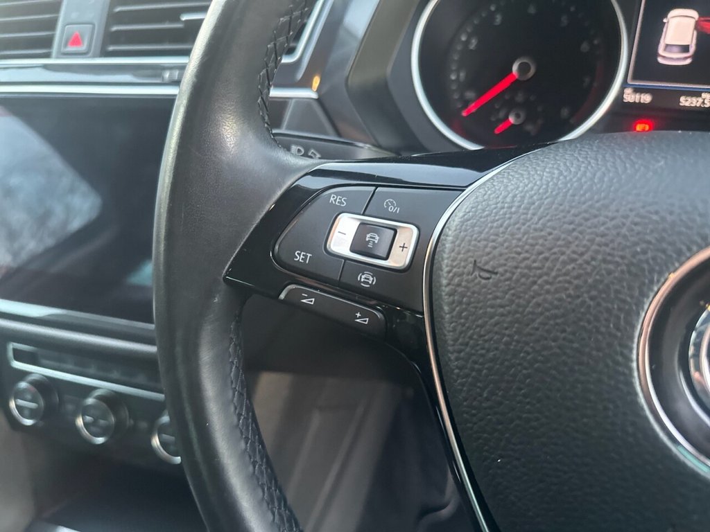 Used Volkswagen Tiguan 2019 for sale - 76910517: Photo 28