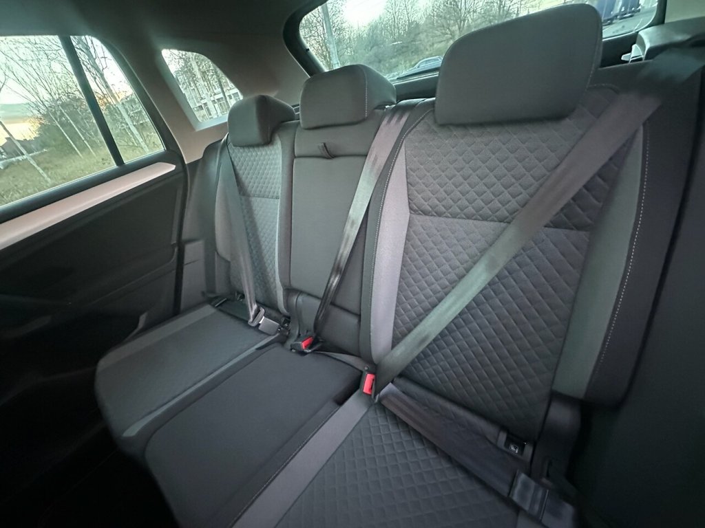 Used Volkswagen Tiguan 2019 for sale - 76910517: Photo 38