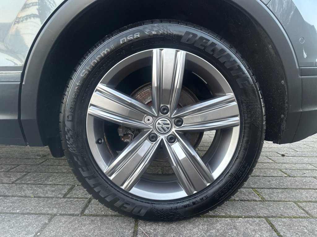 Used Volkswagen Tiguan 2019 for sale - 76910517: Photo 44