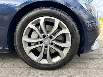 Used Mercedes-Benz C Class 2015 for sale - 79470646: Photo