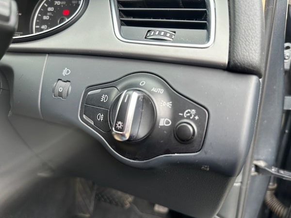 Used Audi A4 Avant 2014 for sale - 75370261: Photo 23
