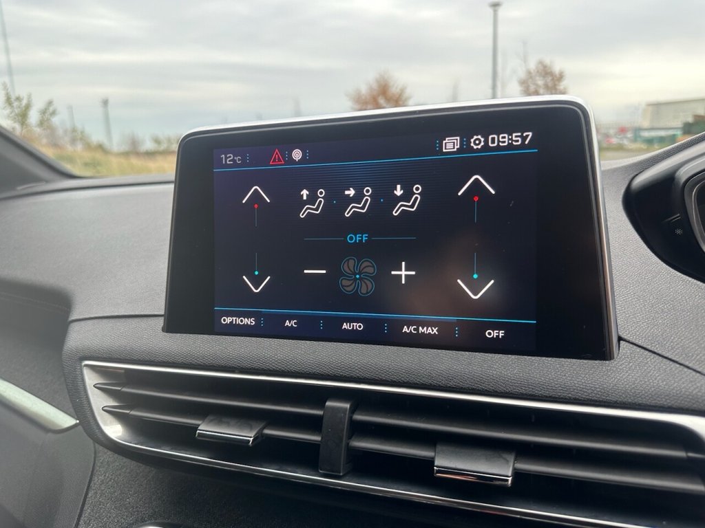 Used Peugeot 3008 2017 for sale - 76570575: Photo 28