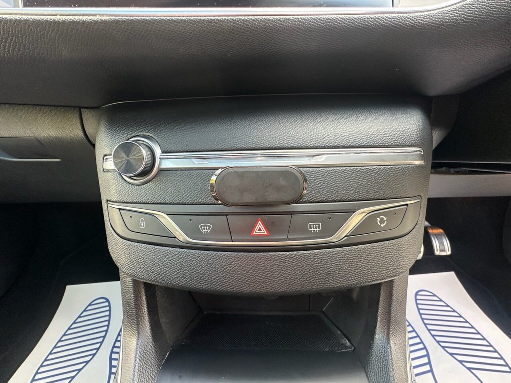 Used Peugeot 308 2018 for sale - 76279678: Photo 25