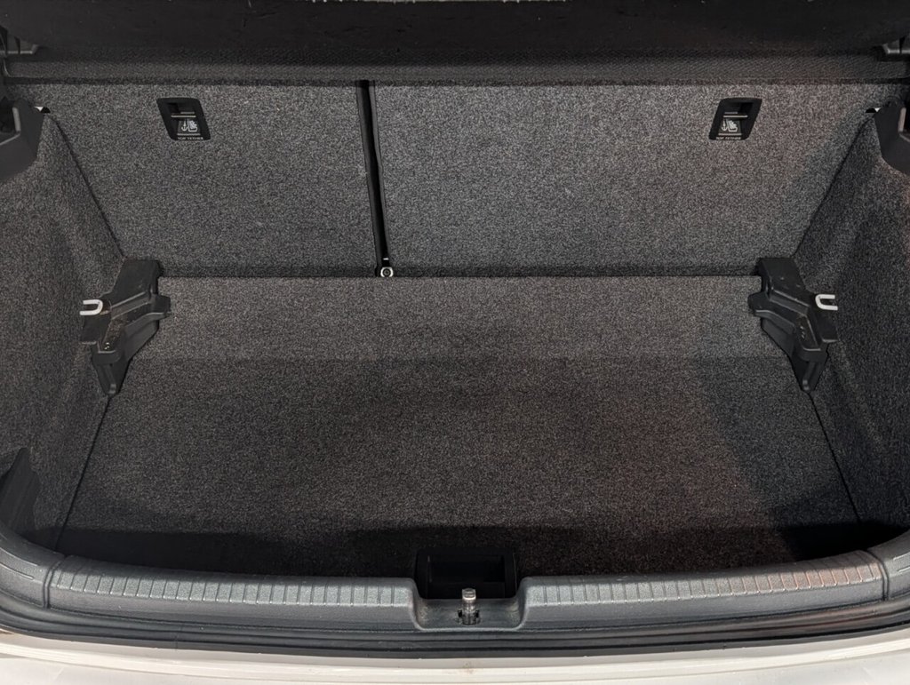 Used Volkswagen Polo 2019 for sale - 77263008: Photo 40