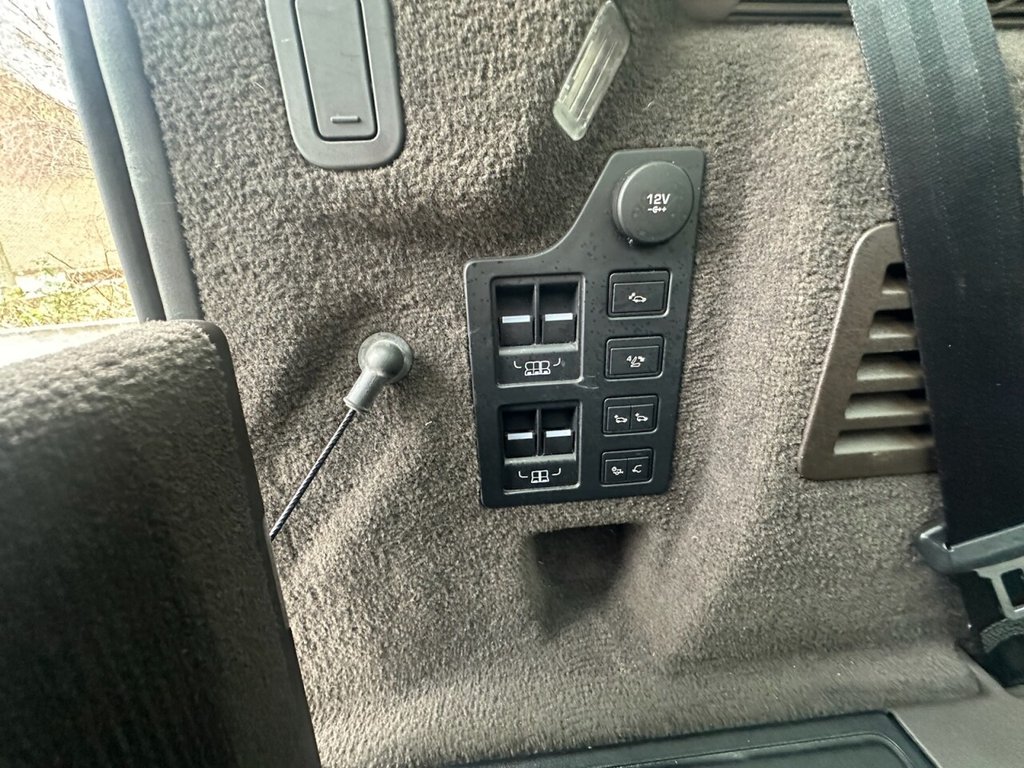 Used Land Rover Discovery 2018 for sale - 77614170: Photo 35