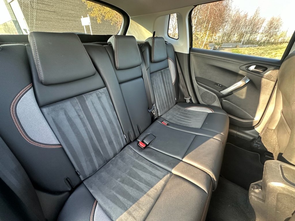 Used Peugeot 2008 2015 for sale - 77904888: Photo 16