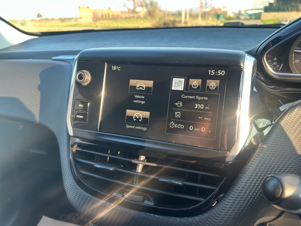 Used Peugeot 2008 2015 for sale - 77904888: Photo 24