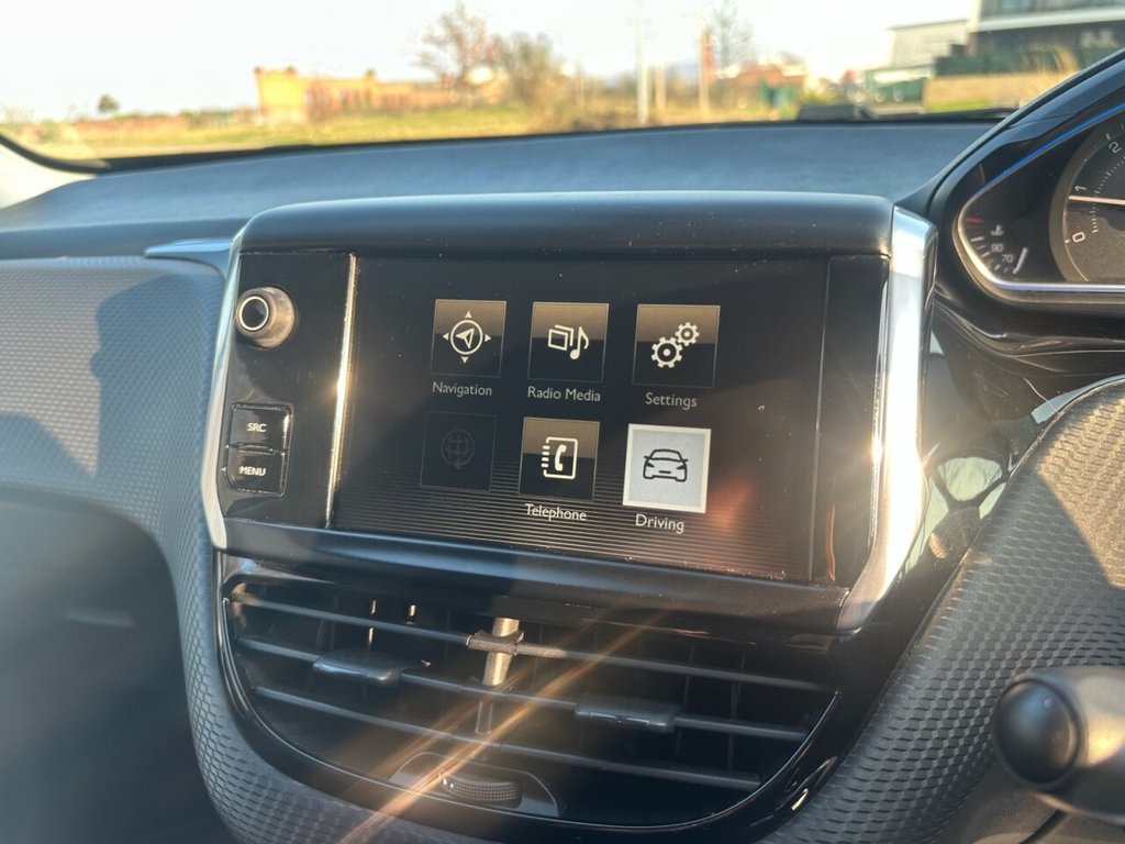 Used Peugeot 2008 2015 for sale - 77904888: Photo 26