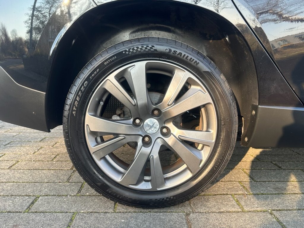 Used Peugeot 2008 2015 for sale - 77904888: Photo 41