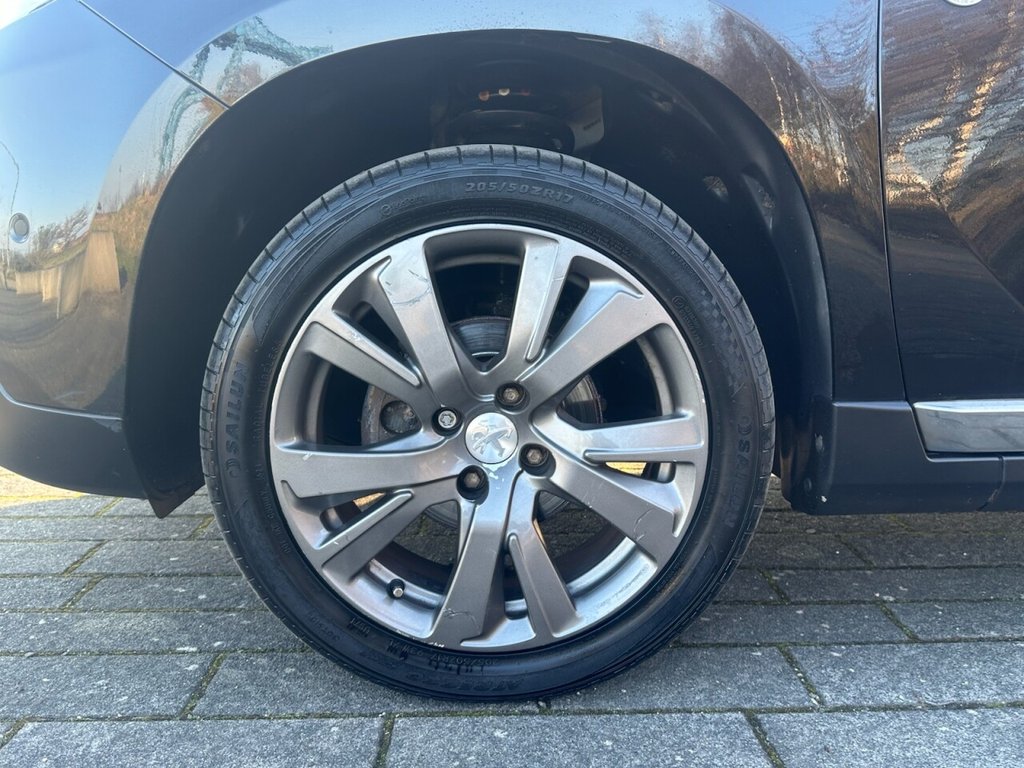 Used Peugeot 2008 2015 for sale - 77904888: Photo 42