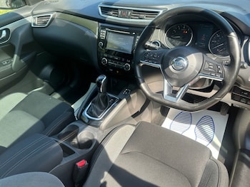 Used Nissan Qashqai 2018 for sale - 78996009: Photo
