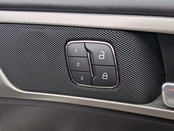 Used Ford Mondeo 2017 for sale - 75370278: Photo 41