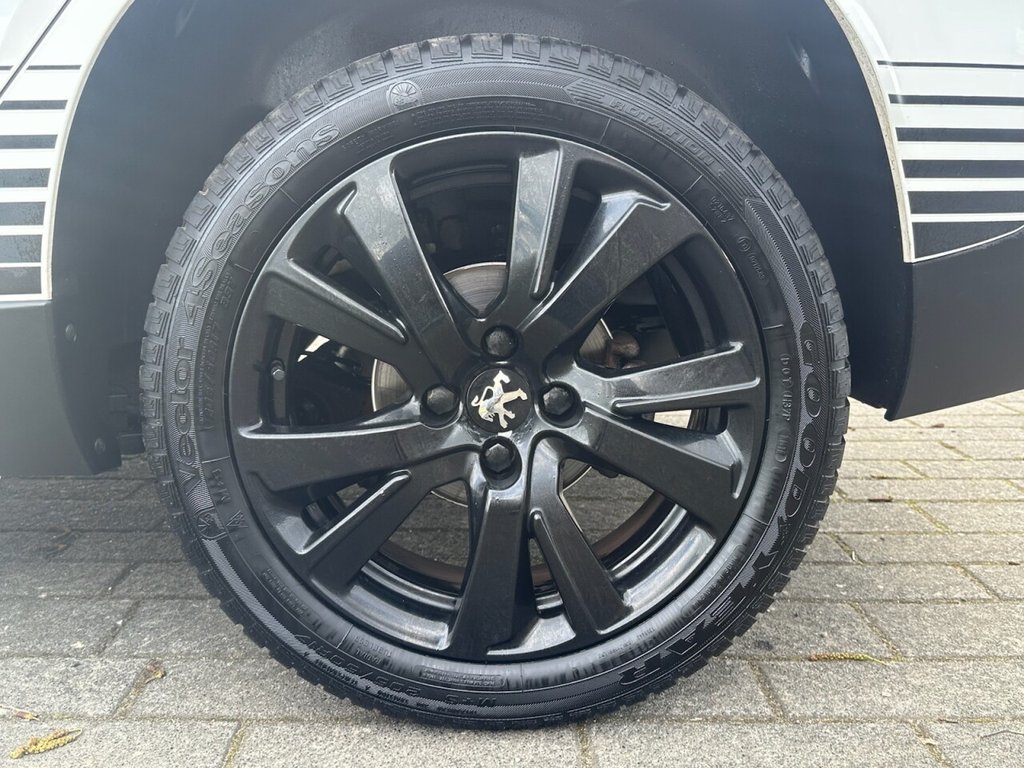 Used Peugeot 2008 2015 for sale - 77904686: Photo 38