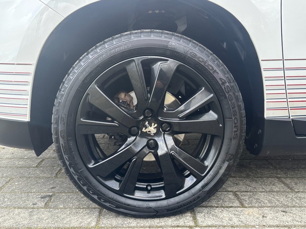 Used Peugeot 2008 2015 for sale - 77904686: Photo 40