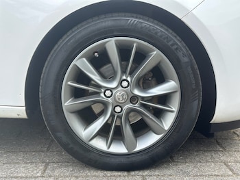 Used Vauxhall ADAM 2015 for sale - 79058956: Photo