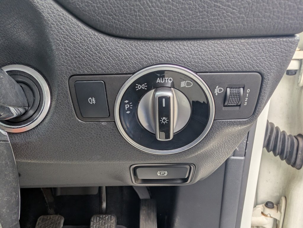 Used Mercedes-Benz CLA 2015 for sale - 76173339: Photo 45