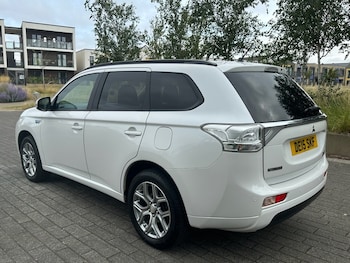 Used Mitsubishi Outlander 2015 for sale - 79187233: Photo