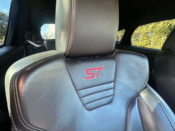 Used Ford Focus 2017 for sale - 75998334: Photo 21