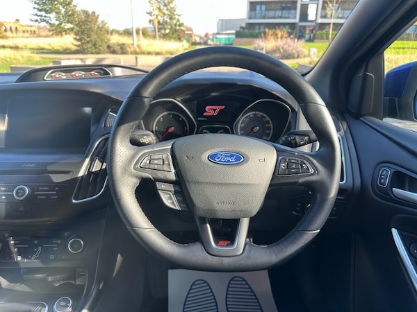 Used Ford Focus 2017 for sale - 75998334: Photo 24