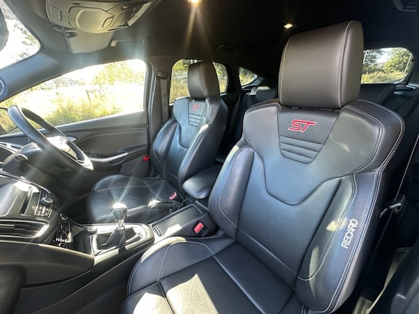 Used Ford Focus 2017 for sale - 75998334: Photo 38