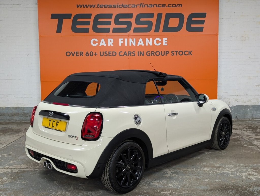 Used MINI Convertible 2019 for sale - 76453974: Photo 13