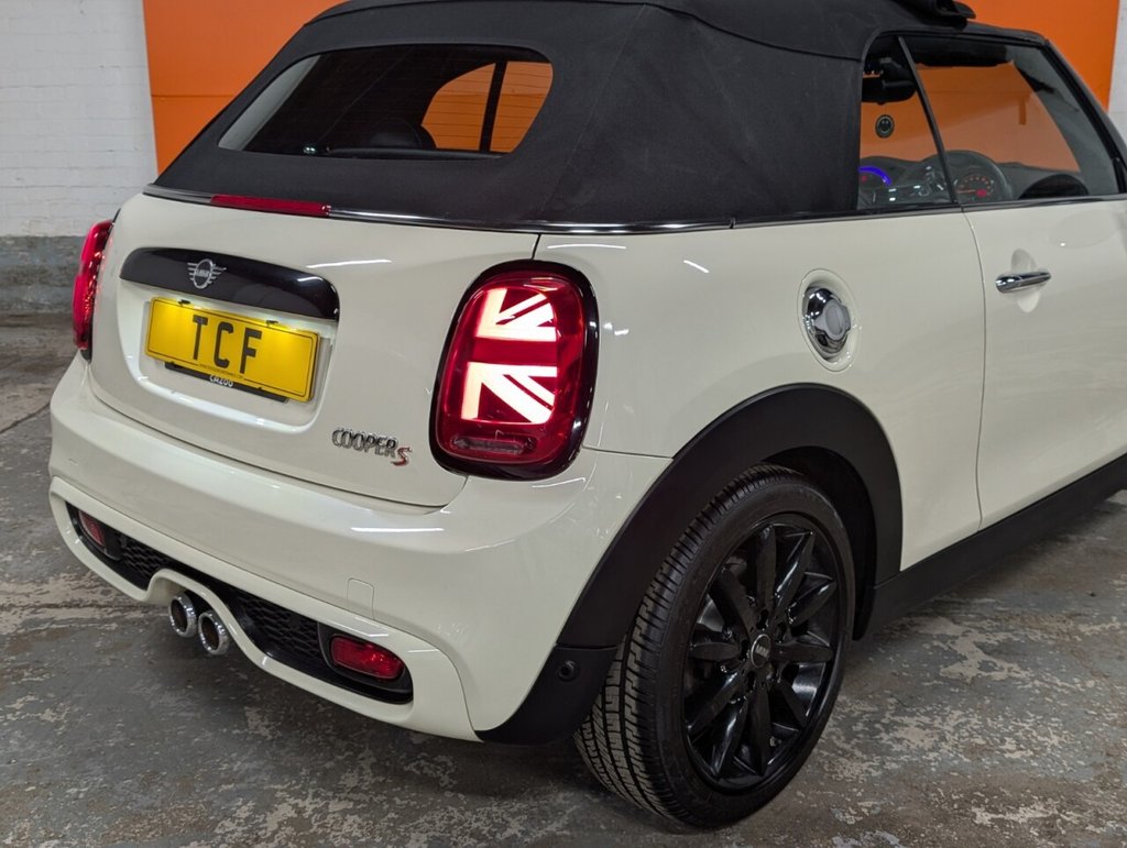 Used MINI Convertible 2019 for sale - 76453974: Photo 15