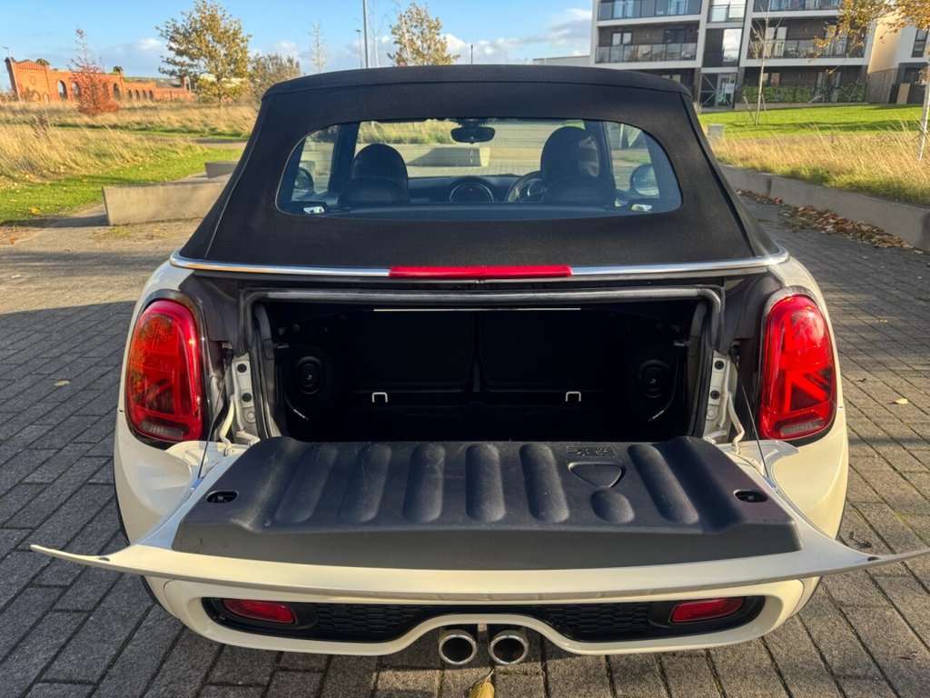 Used MINI Convertible 2019 for sale - 76453974: Photo 30