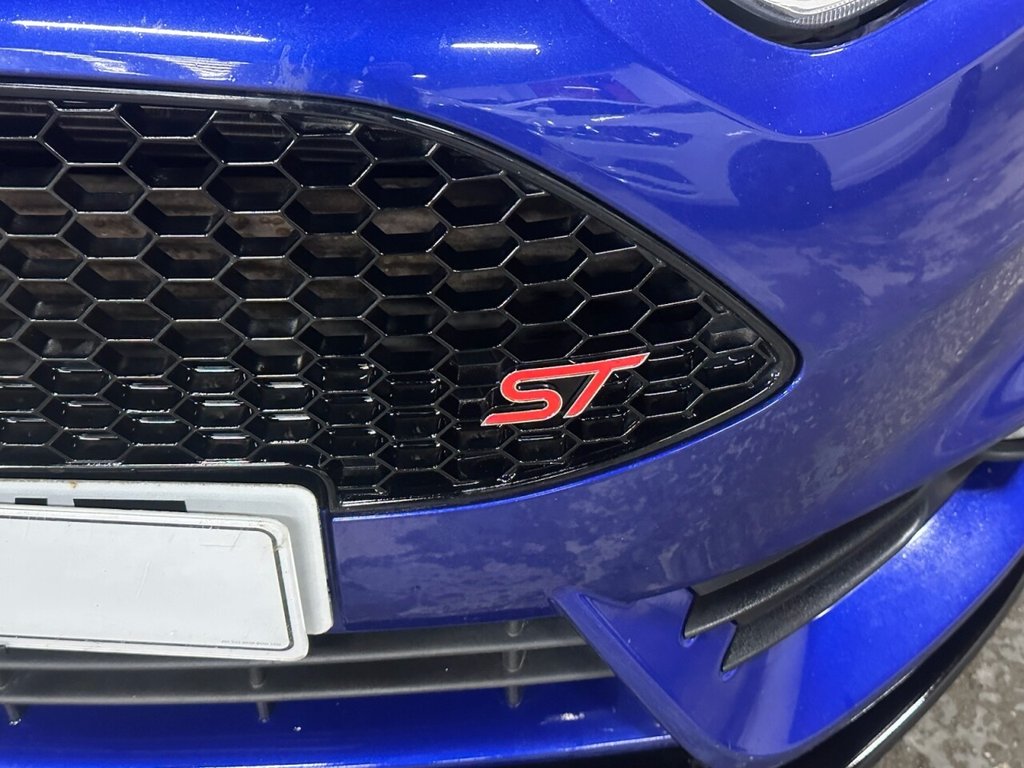 Used Ford Fiesta 2015 for sale - 77313357: Photo 14