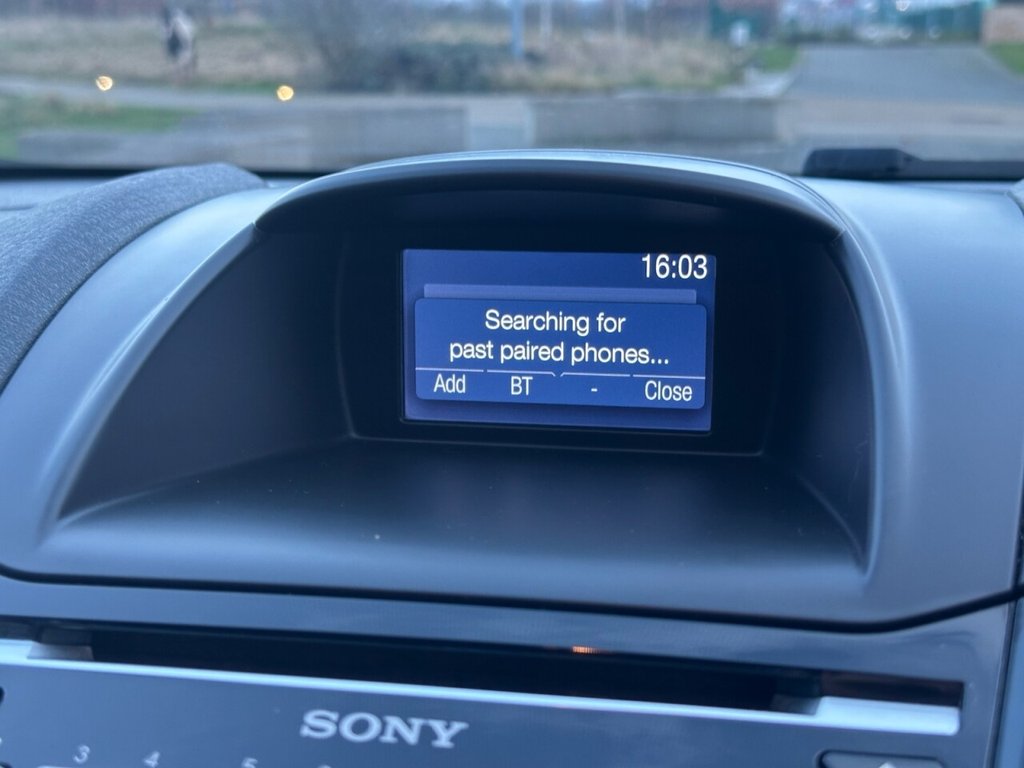 Used Ford Fiesta 2015 for sale - 77313357: Photo 32