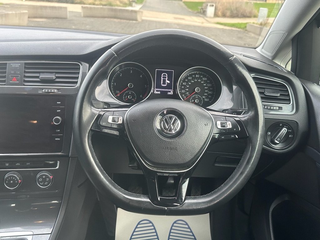 Used Volkswagen Golf 2017 for sale - 77594571: Photo 16