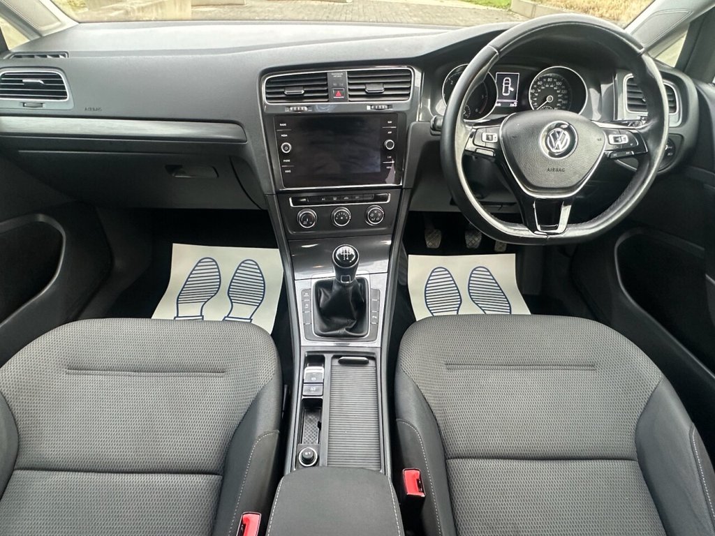 Used Volkswagen Golf 2017 for sale - 77594571: Photo 35