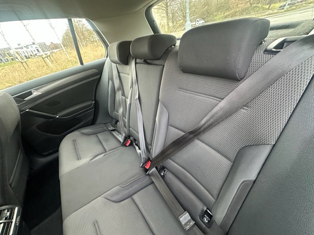 Used Volkswagen Golf 2017 for sale - 77594571: Photo 45