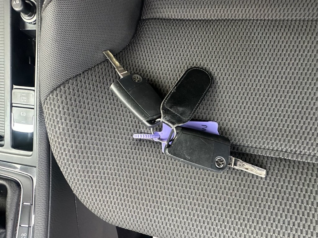 Used Volkswagen Golf 2017 for sale - 77594571: Photo 46