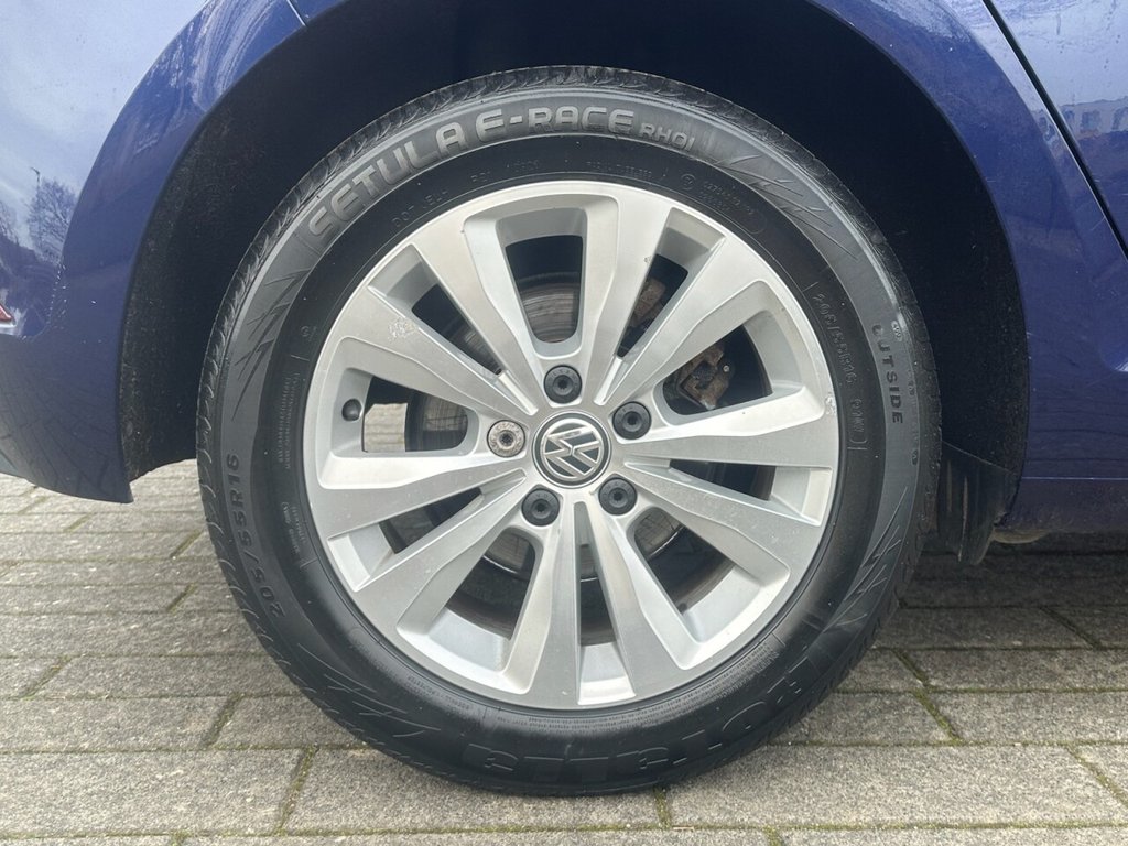 Used Volkswagen Golf 2017 for sale - 77594571: Photo 50