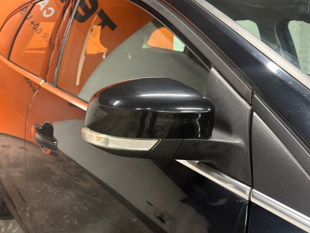 Used Ford Focus 2011 for sale - 77672772: Photo 15