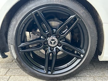 Used Mercedes-Benz E Class 2018 for sale - 79843120: Photo