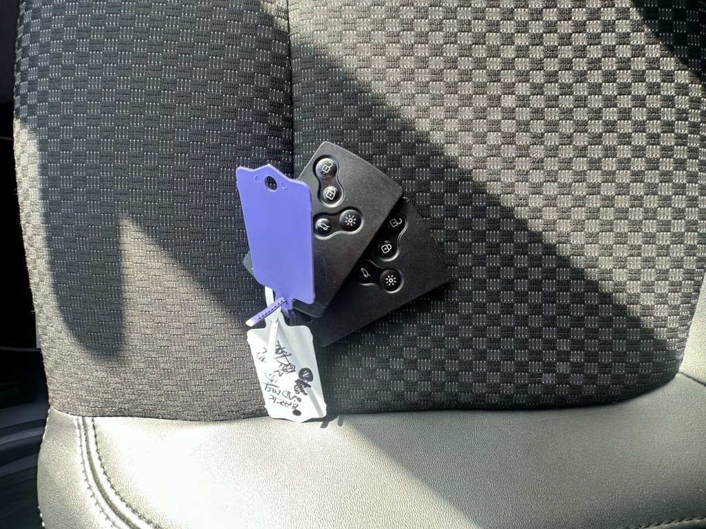 Used Renault Clio 2017 for sale - 78068306: Photo 25