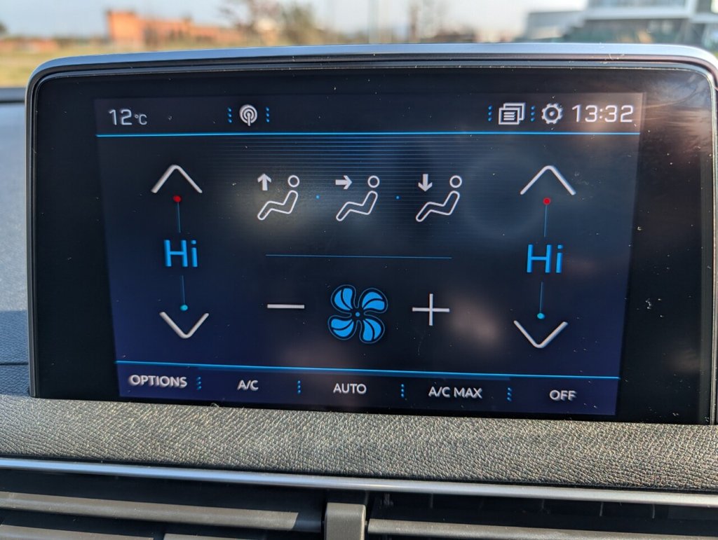 Used Peugeot 3008 2019 for sale - 77905052: Photo 36