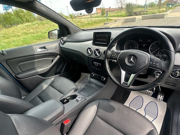 Used Mercedes-Benz B-Class 2014 for sale - 76173375: Photo 2