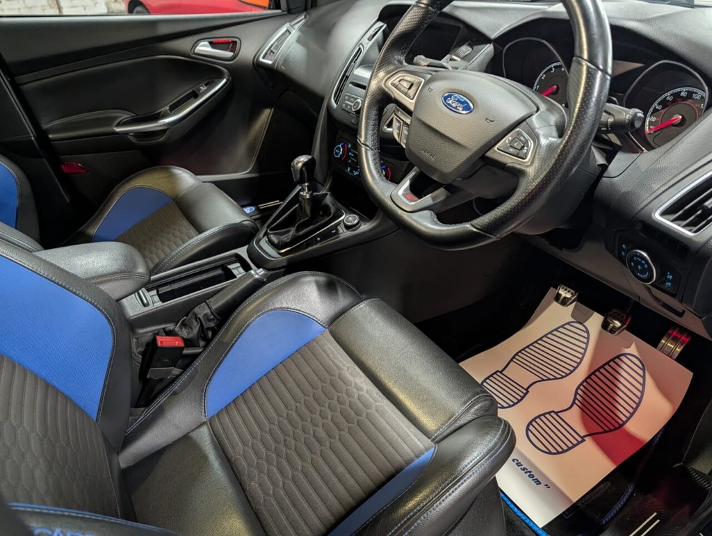 Used Ford Focus 2015 for sale - 78134260: Photo 2