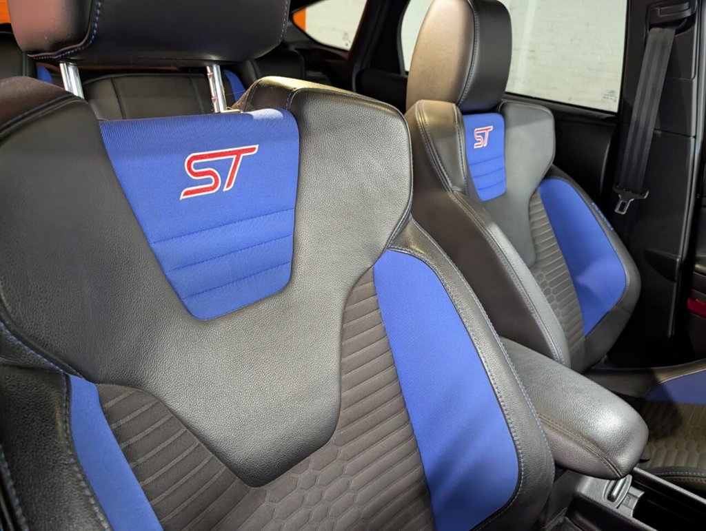 Used Ford Focus 2015 for sale - 78134260: Photo 32