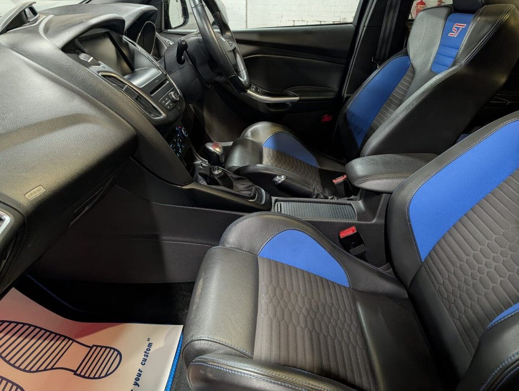 Used Ford Focus 2015 for sale - 78134260: Photo 42