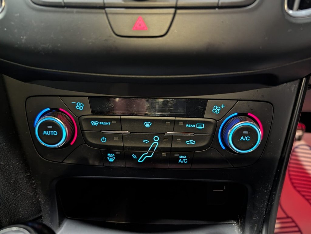 Used Ford Focus 2015 for sale - 78134260: Photo 45