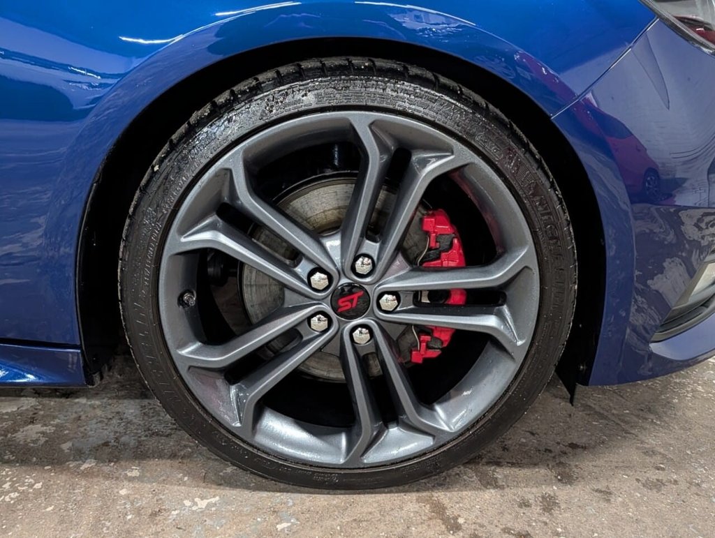 Used Ford Focus 2015 for sale - 78134260: Photo 5